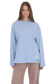 Lucy Graphic Crewneck Shirt in Light Blue