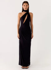 Velvet Vacation Scarf Maxi Dress Black