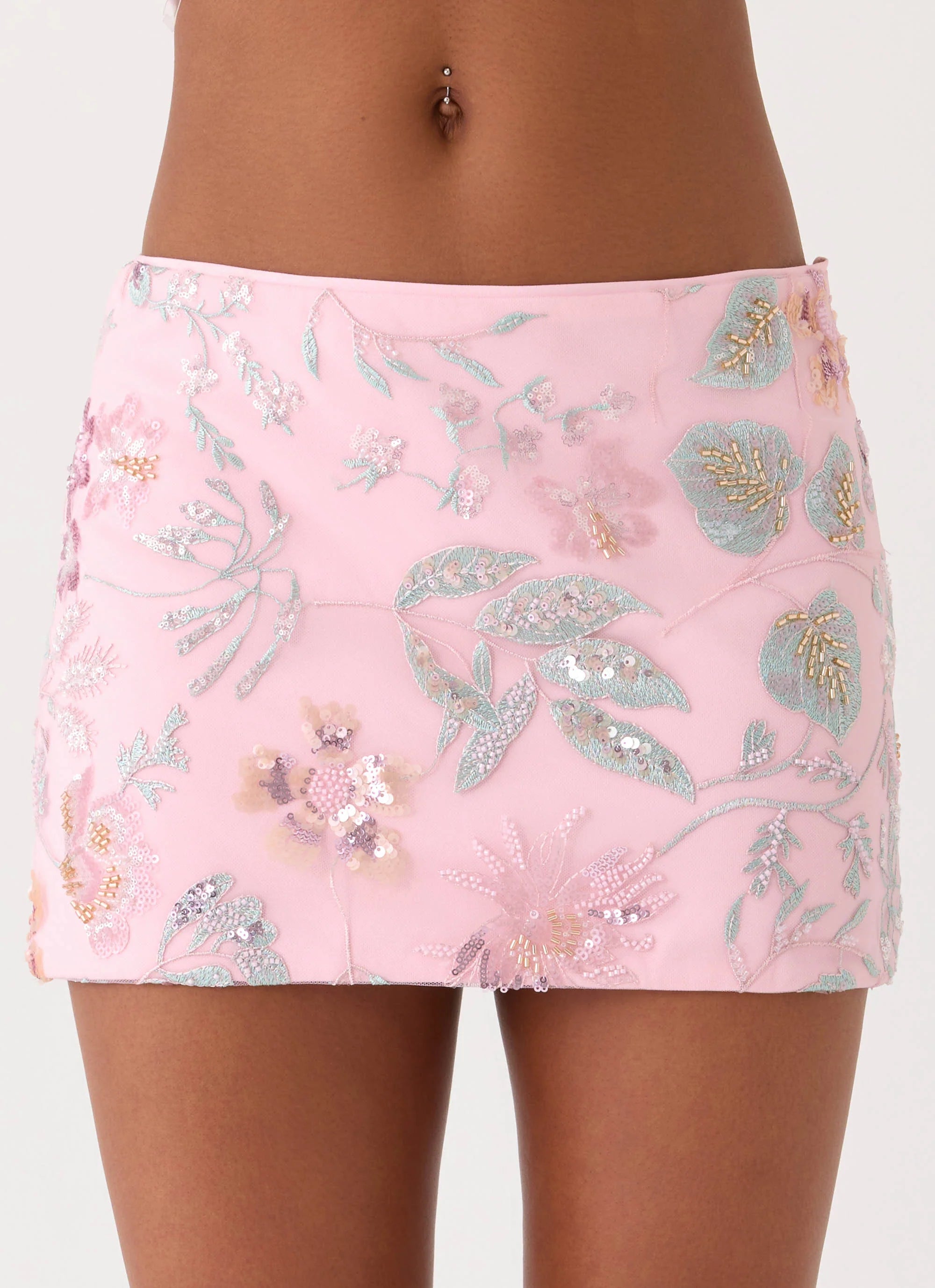 Solaire Low Rise Mini Skirt - Pink