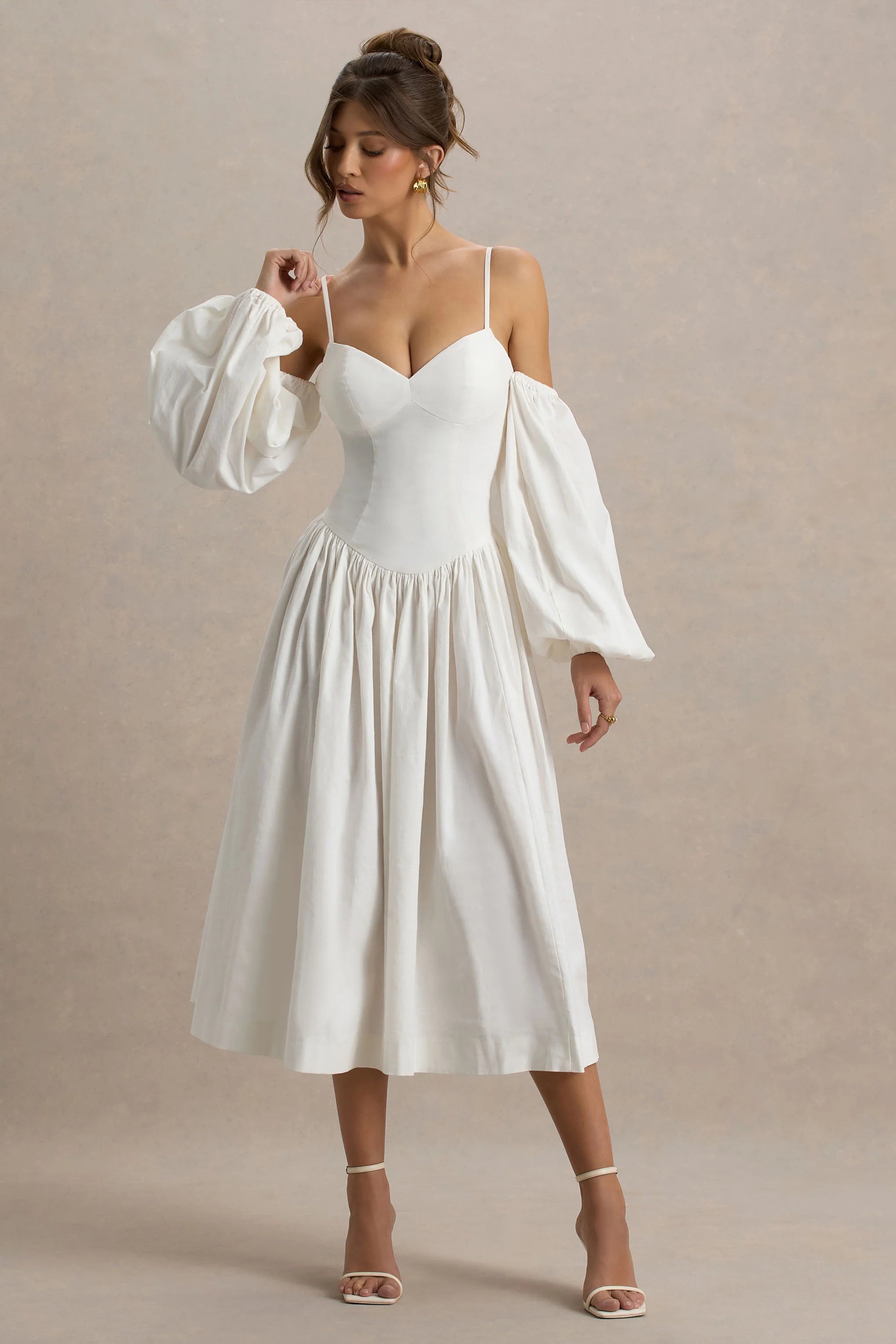 Macie Cream Sweetheart Midi Dress With Balloon Sleeves