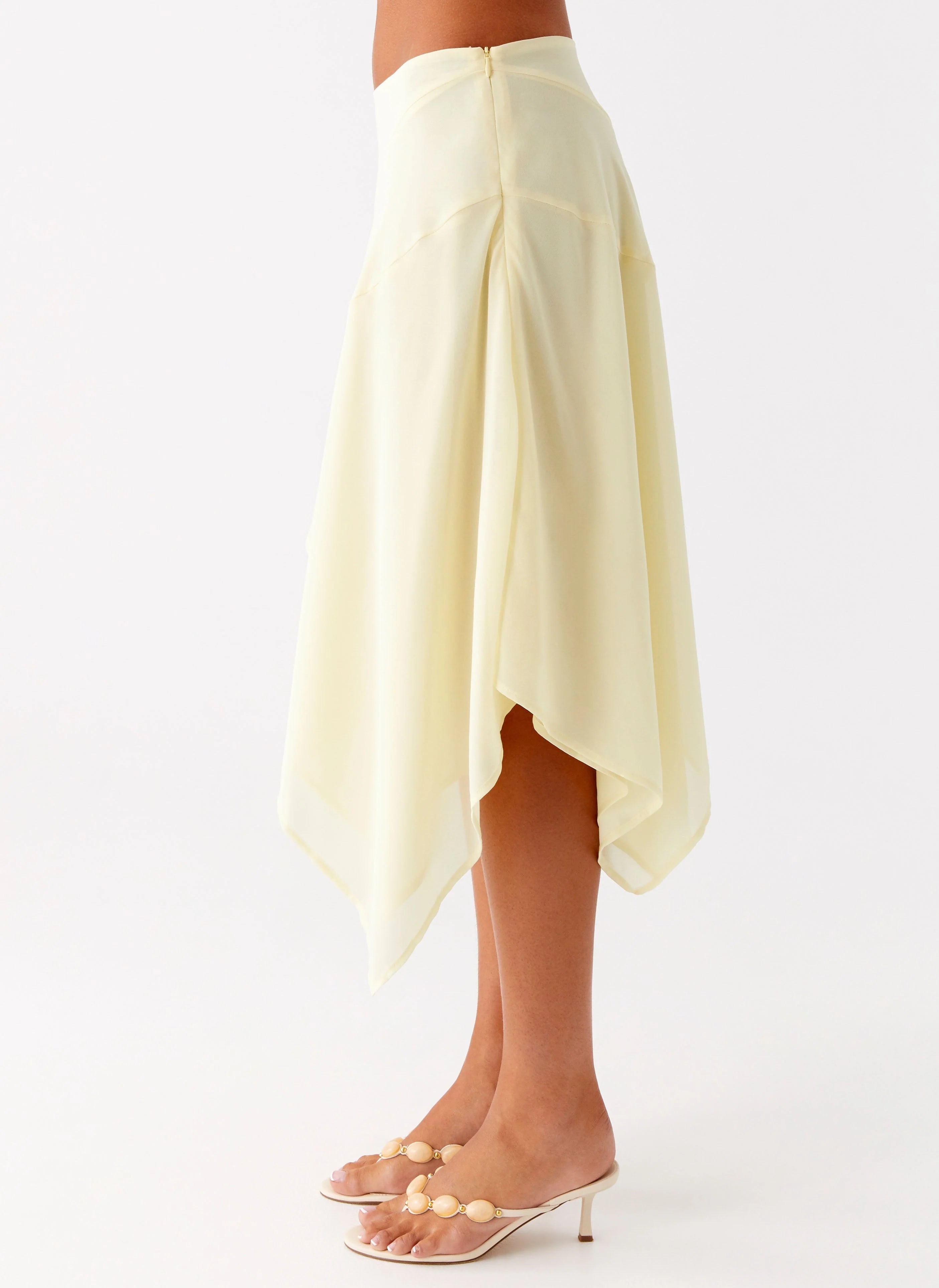 Kia Low Rise Asymmetrical Midi Skirt Yellow