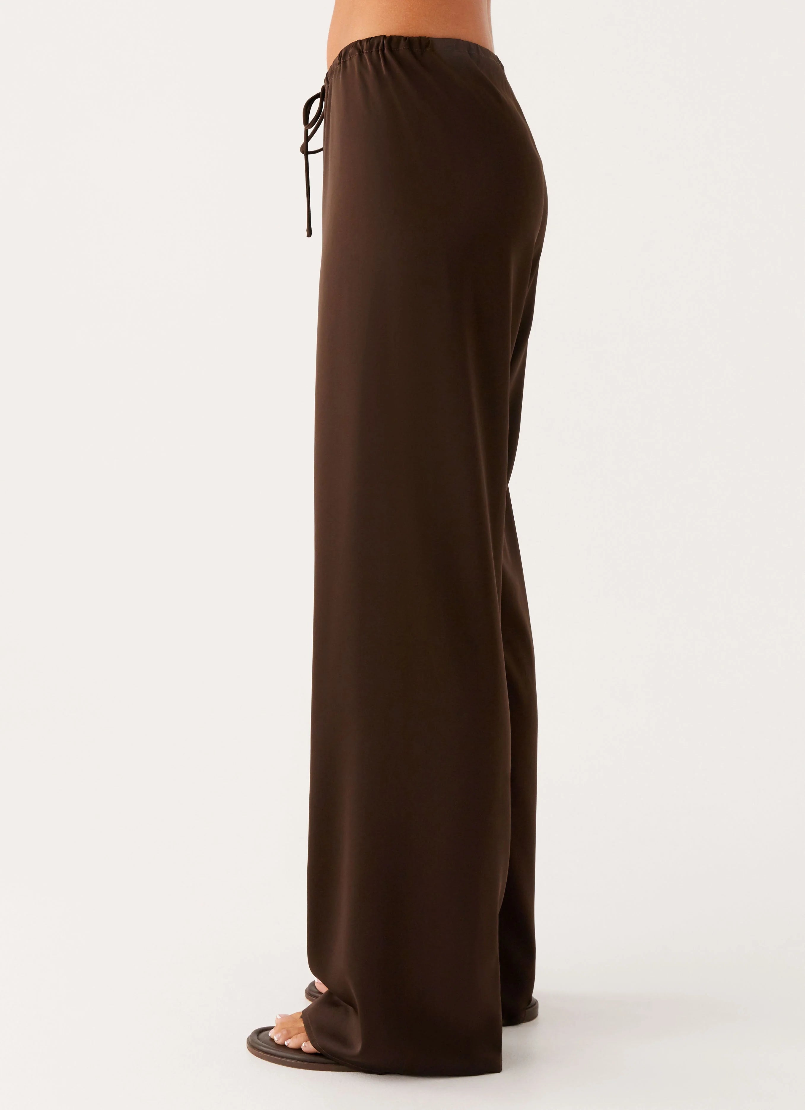Deacon Low Rise Pants Chocolate