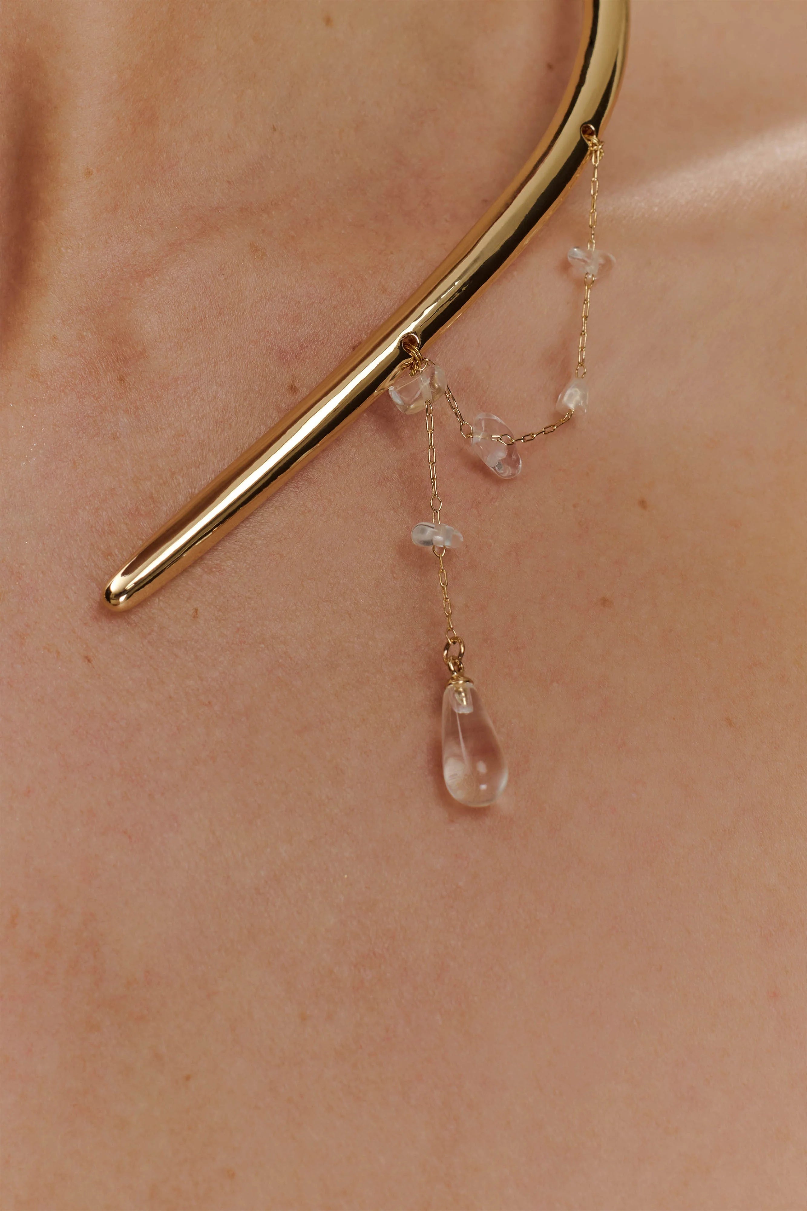 Azura Teardrop Necklace Gold
