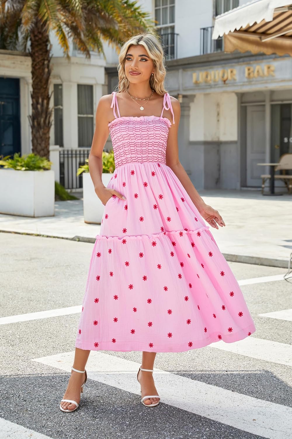 Women Floral Embroidered Maxi Dress Sleeveless Tie Shoulder Smocked Flowy Dress Boho Summer Sundresses with Pockets
