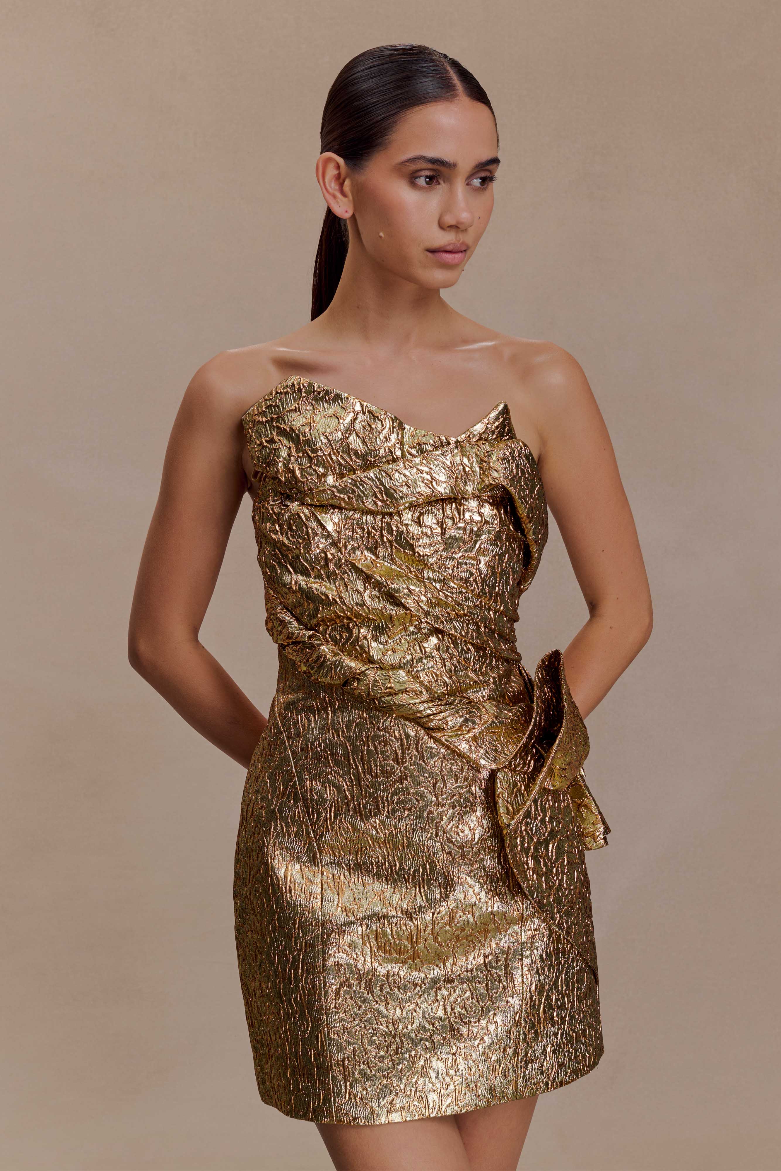 Sadie Structured Mini Dress Gold