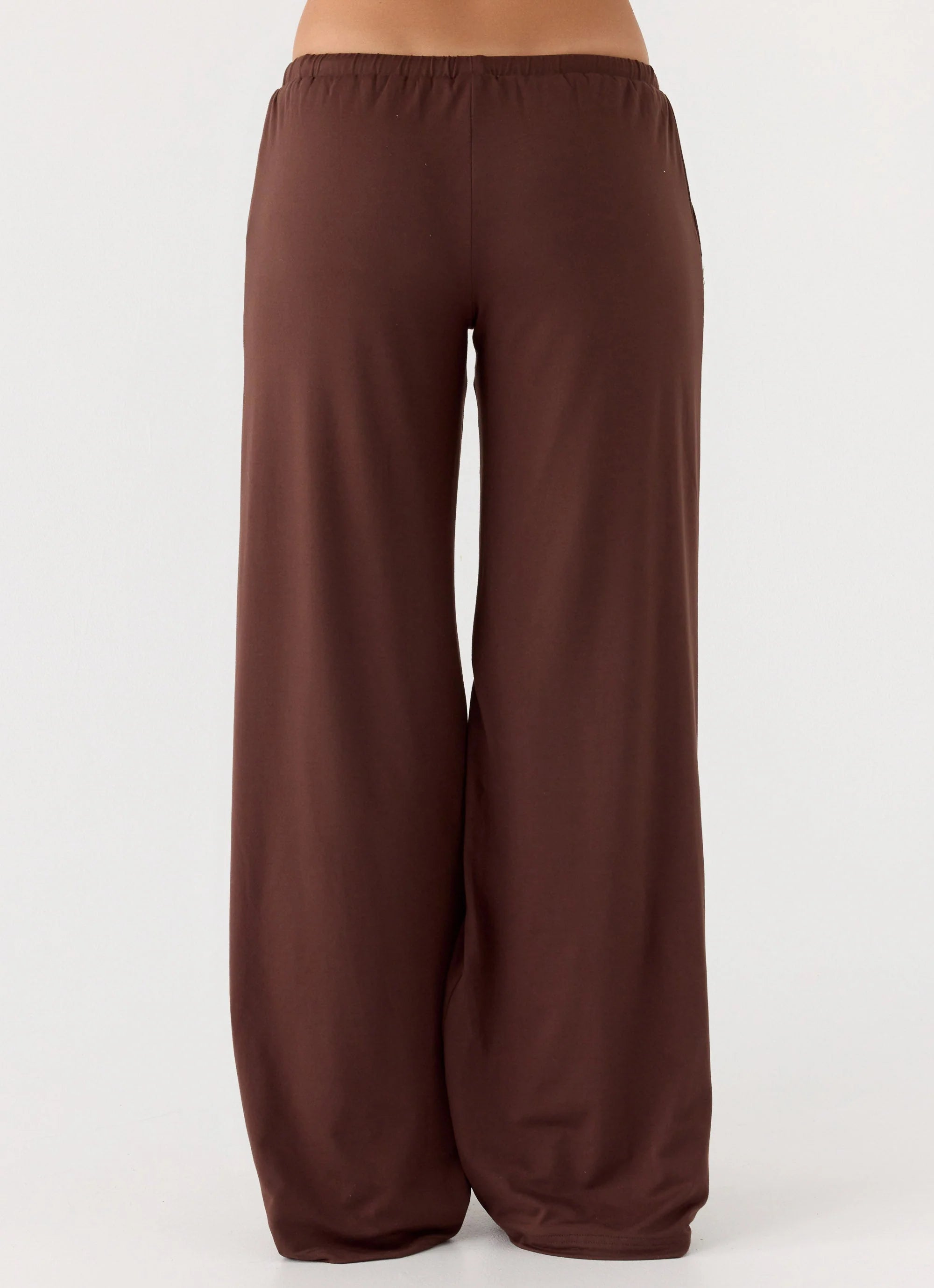 Hard To Tame Stretch Sweatpants Chocolate