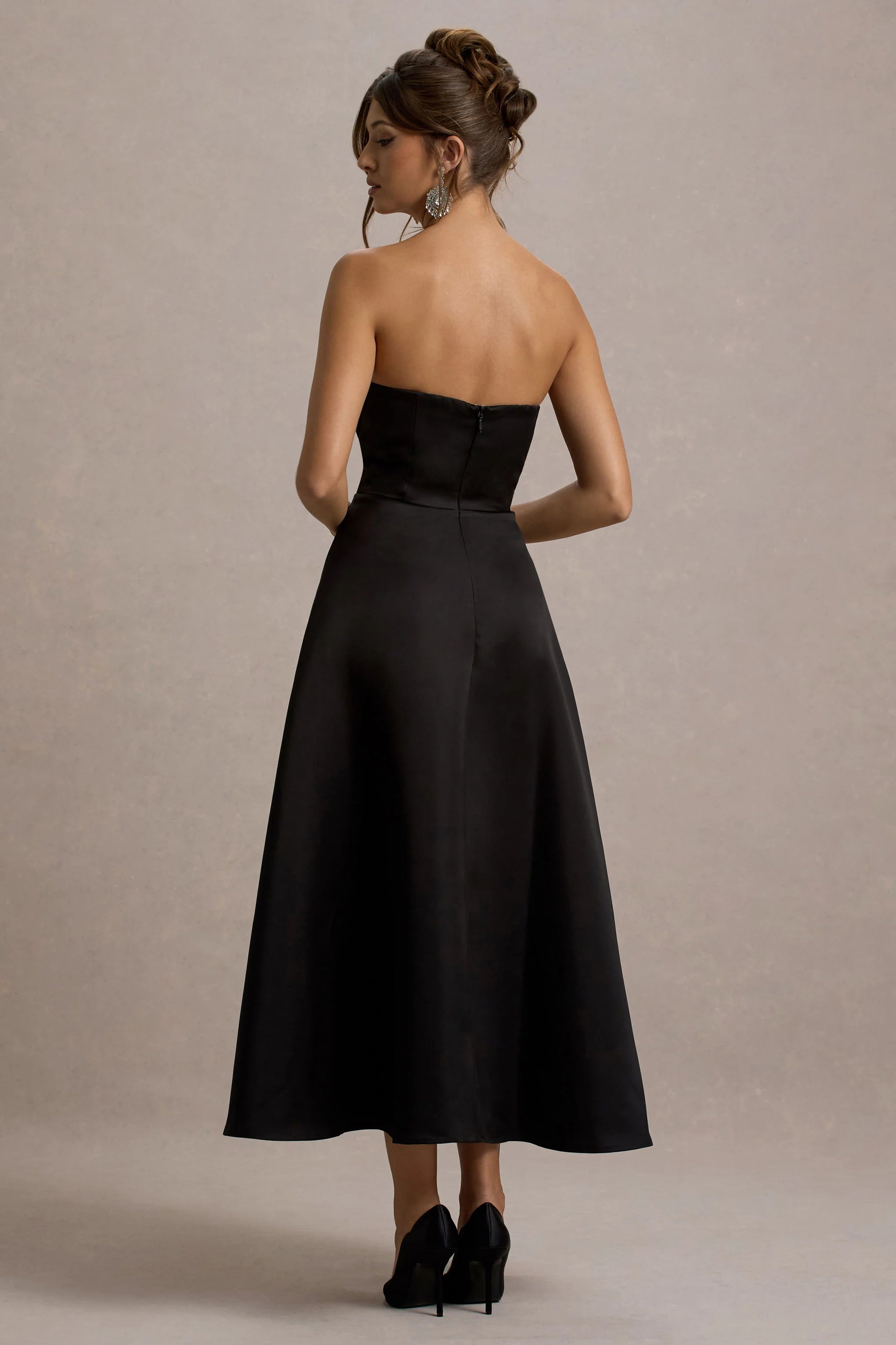 Wintour Black Satin Sweetheart Midi Dress