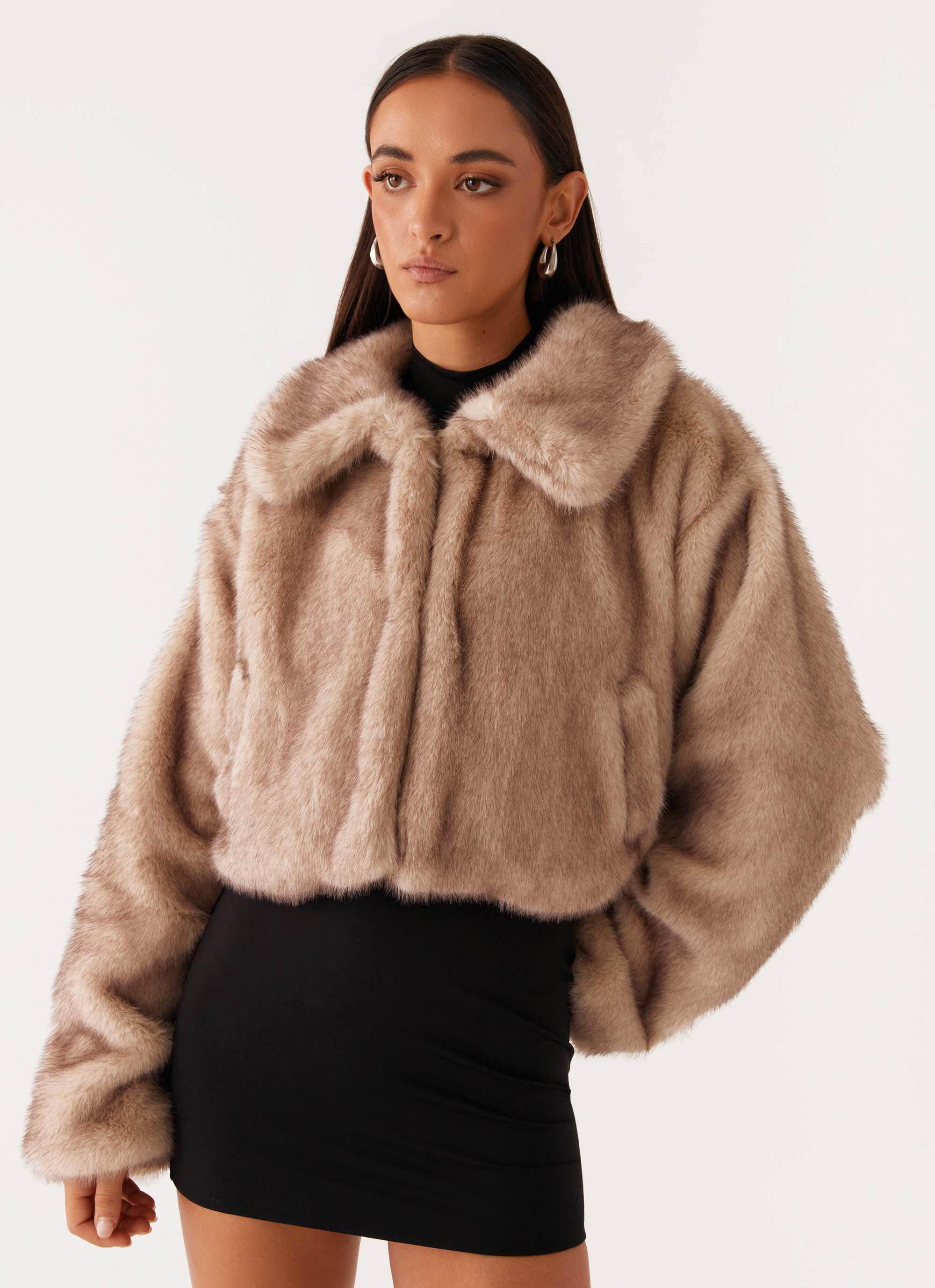 Yasmina Faux Fur Jacket Beige