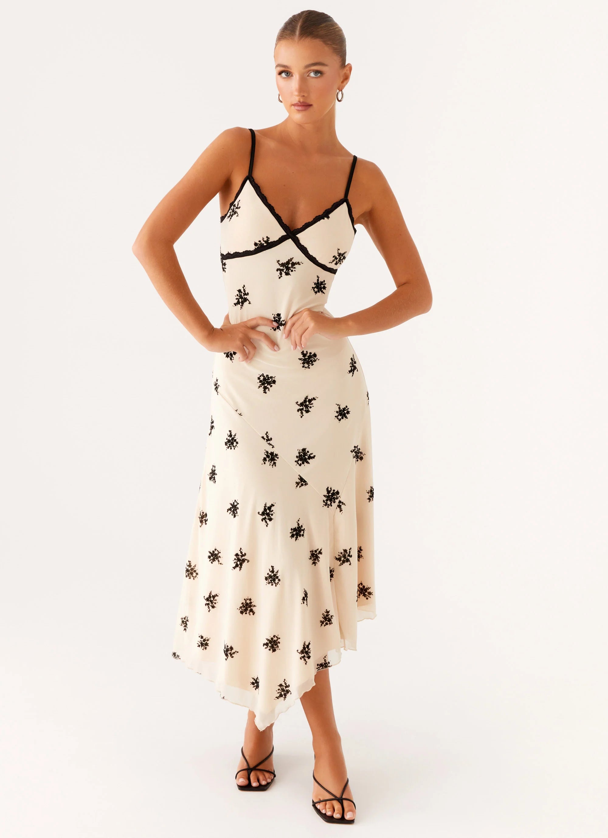 Amelia Midi Dress Nude