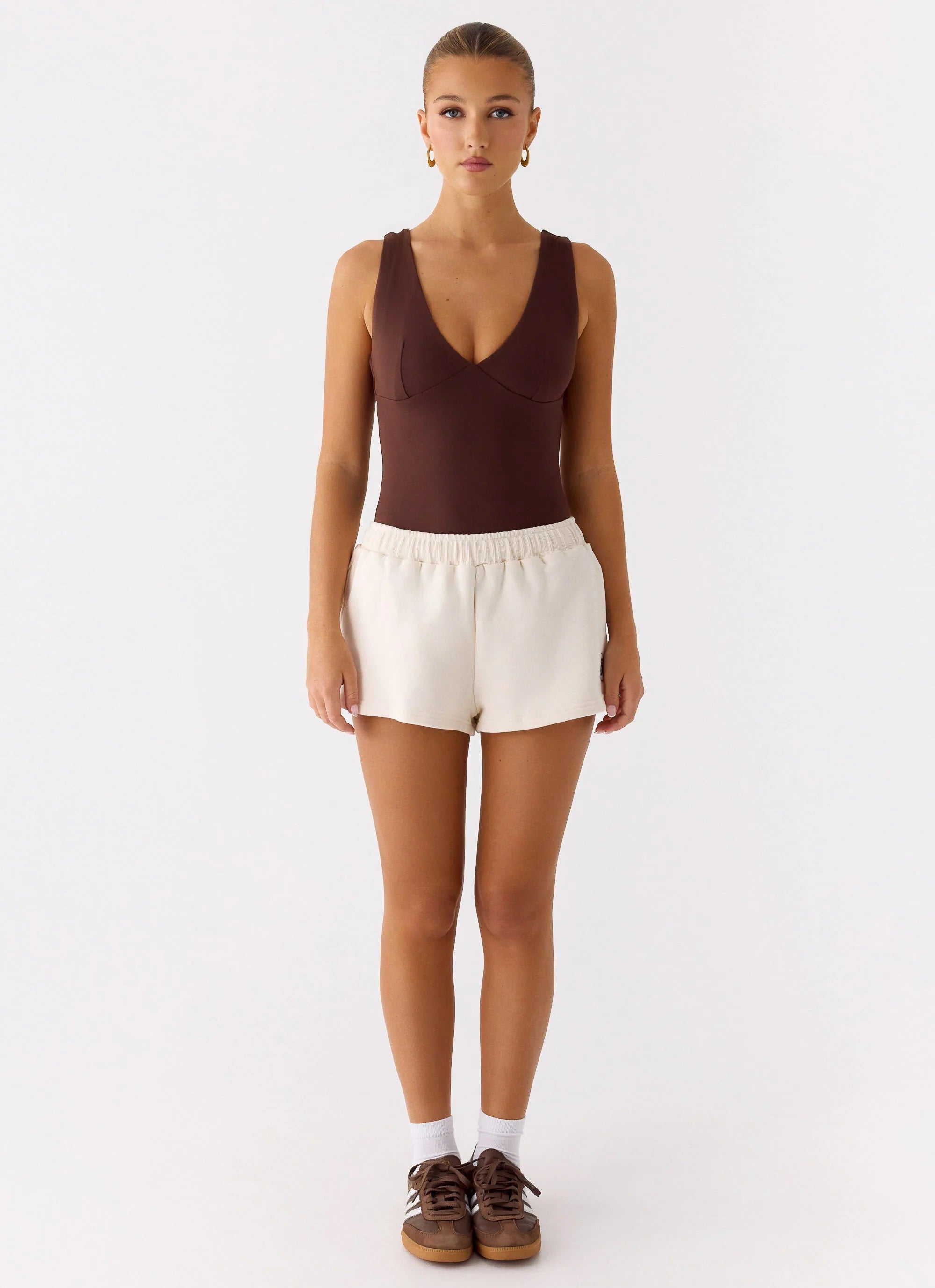 Signature Low Rise Sweatshorts Cream