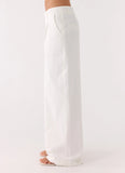 Emilia Pant - White