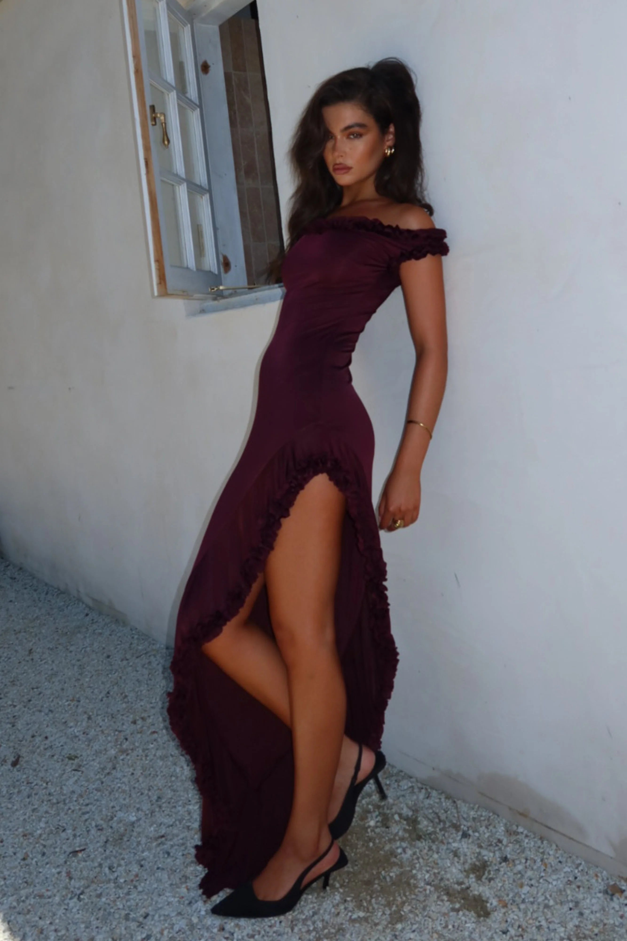 Arielle Off Shoulder Ruffle Midi Dress Plum