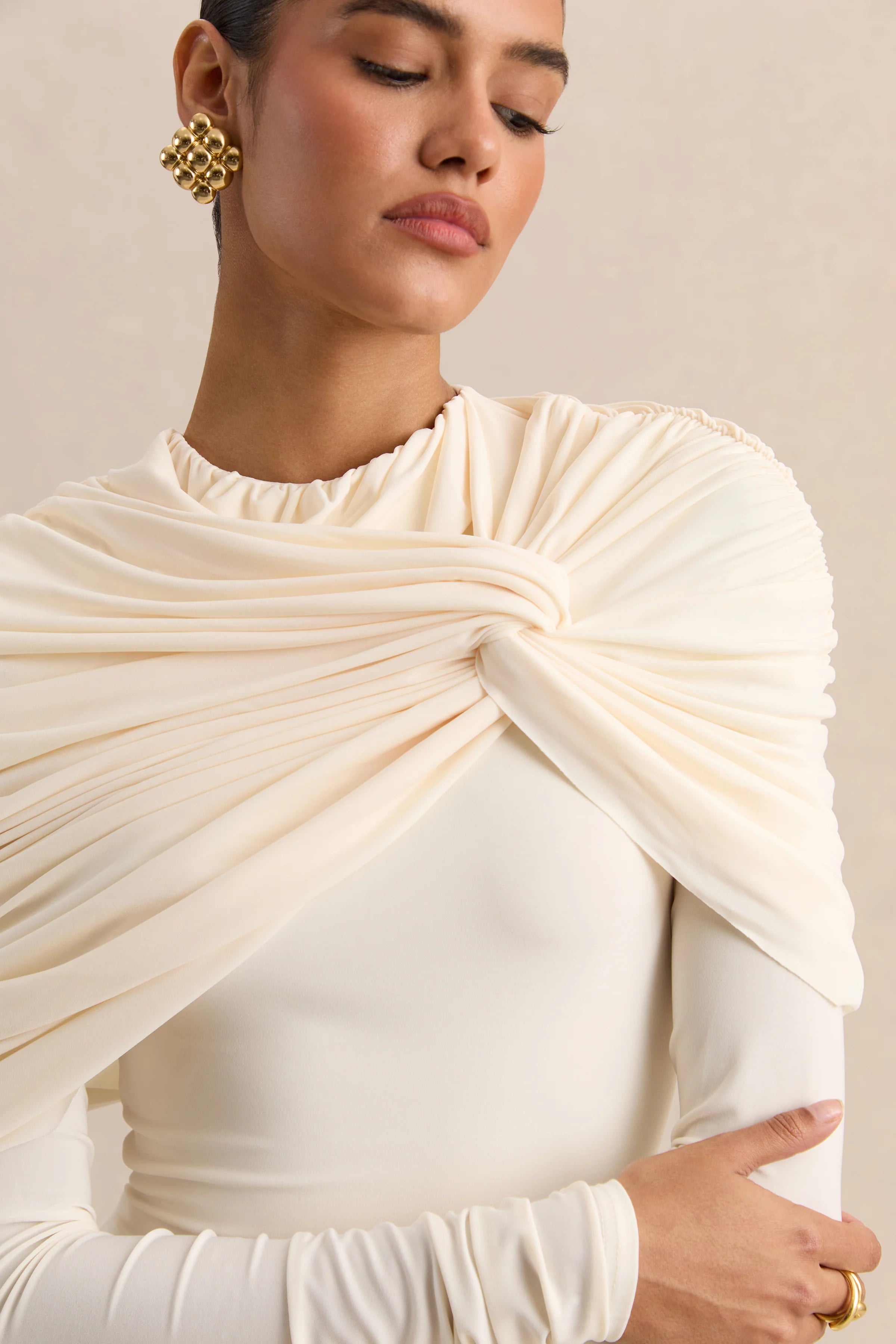 Evessa Cream Crew Neck Maxi Dress With Gathered Detailing