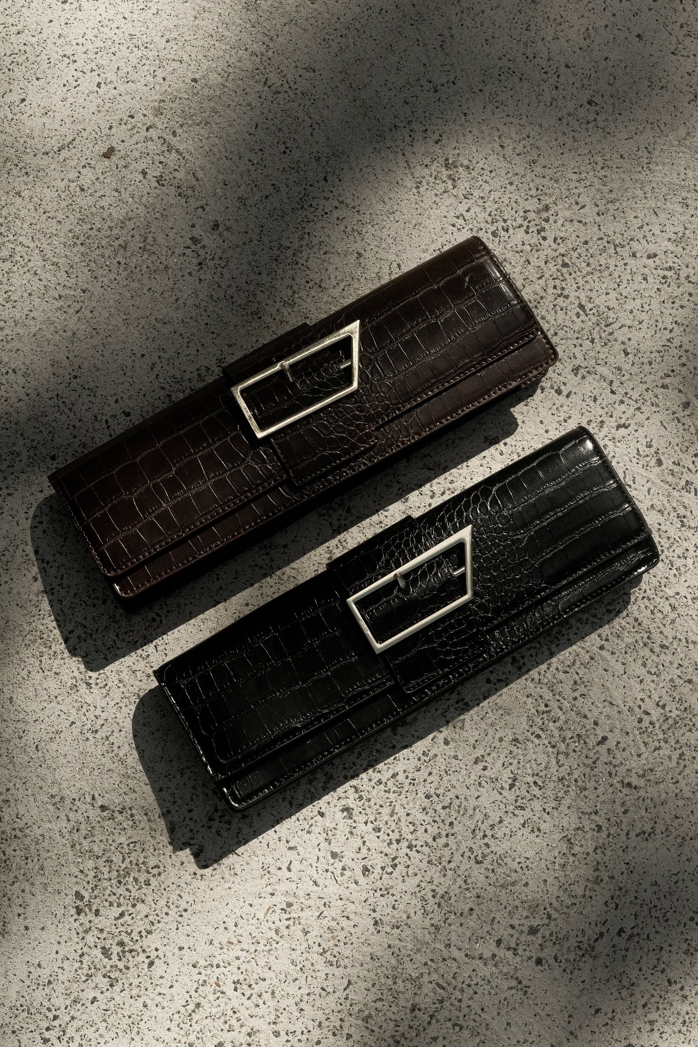 Jessica Faux Leather Crocodile Clutch Black