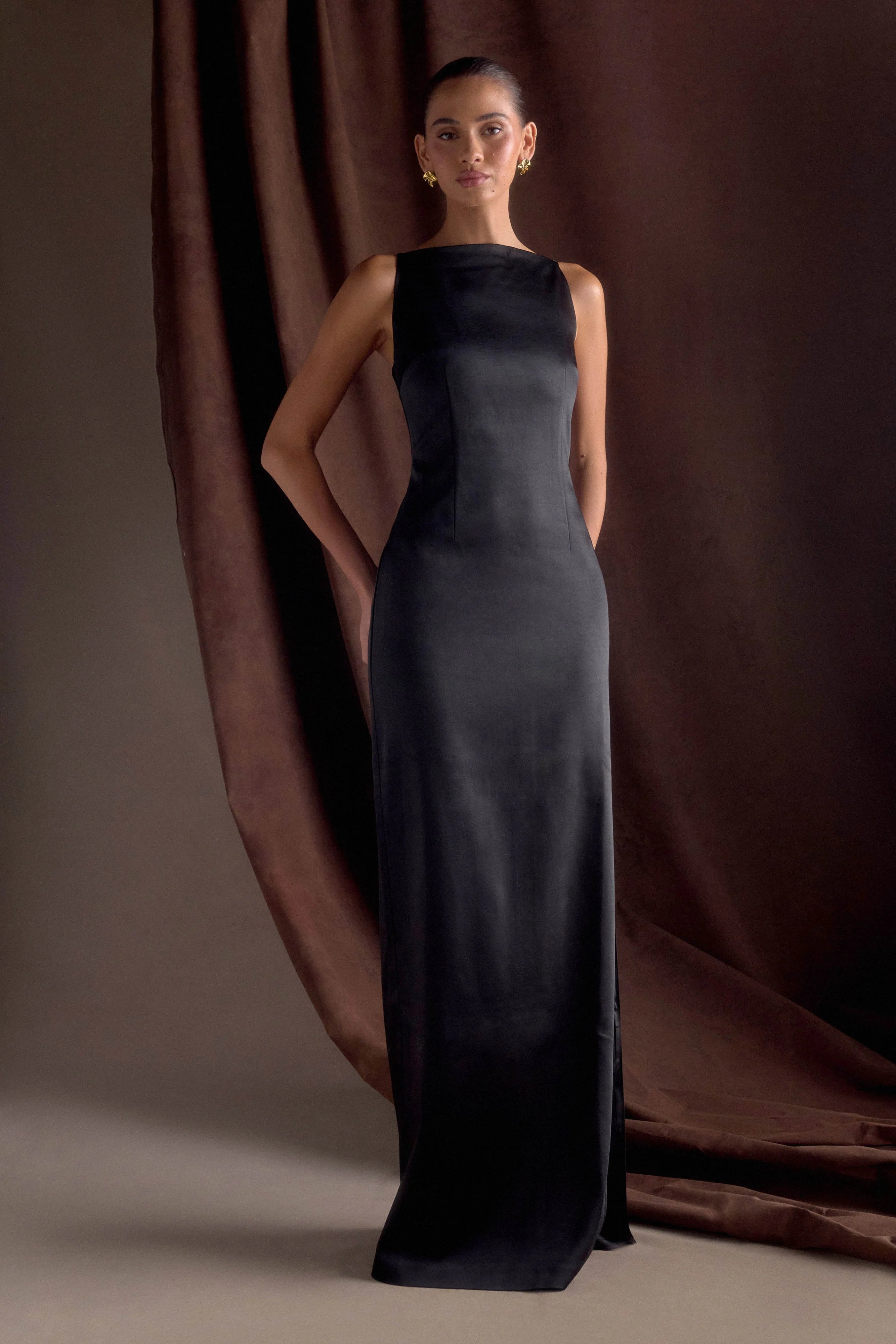 Violet Sleeveless Satin Maxi Dress Black