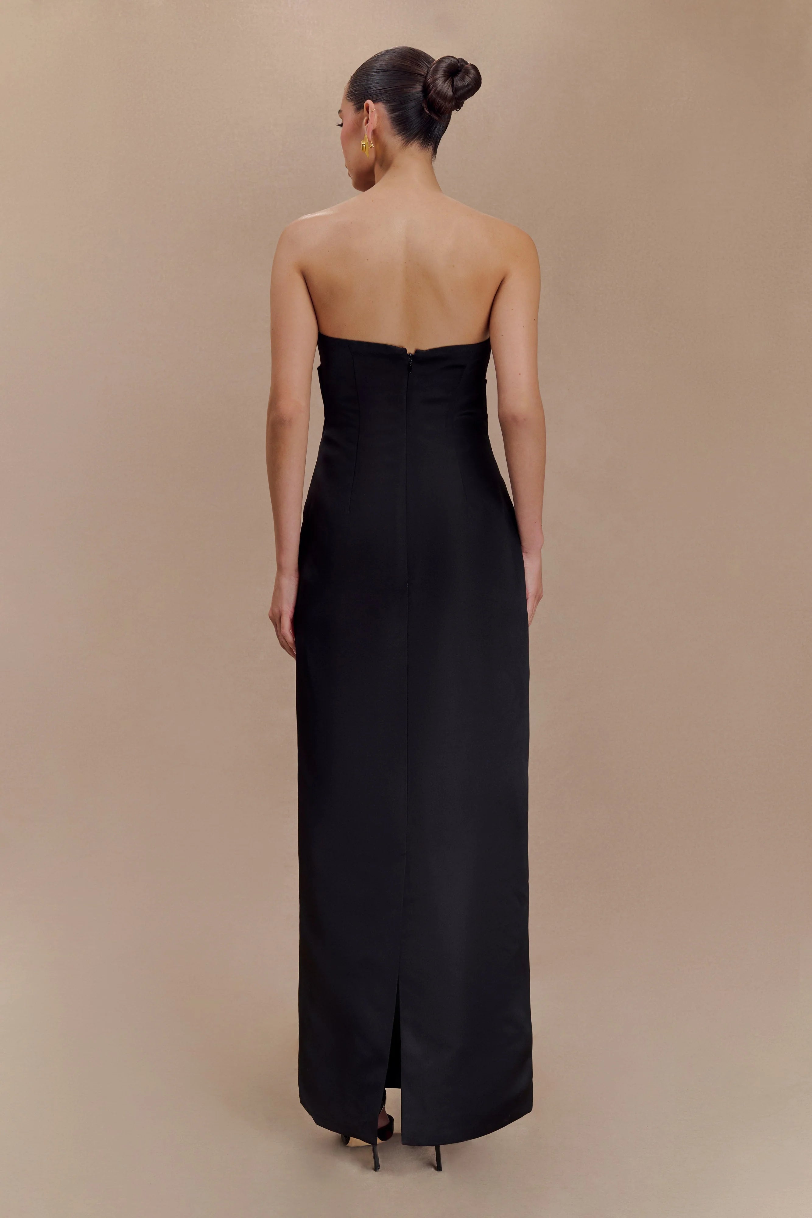 Cyrill Strapless Satin Structured Maxi Dress Black